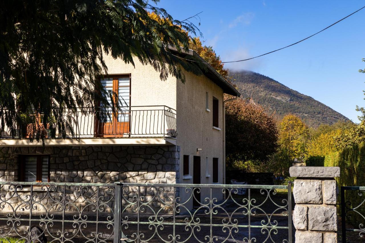 Vue Du Gar Apartment Saléchan Exterior foto